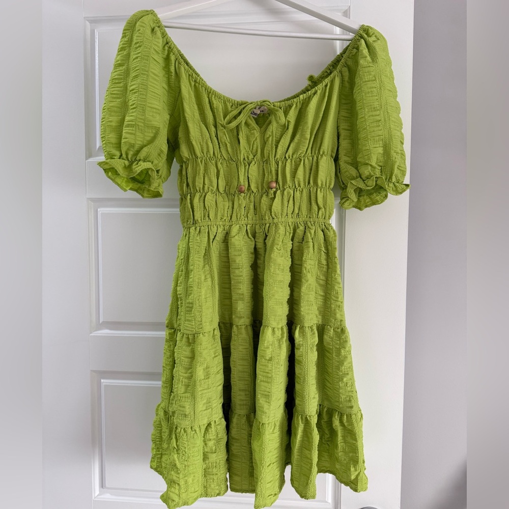 🩷3 for $20🩷NWOT Liberty Love Dress In Colour Lime Green. Size Small